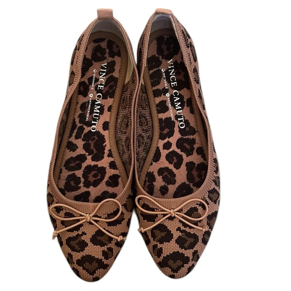 Vince Camuto Leopard Knit Ballet Flats in Brown and Black Machine Washable 8.5